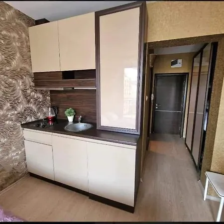 Apartmán Harmoni Suits 2-409 *
