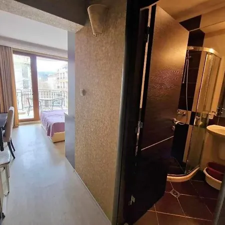 Harmoni Suits 2-409 Apartmán Sluneční pobřeží